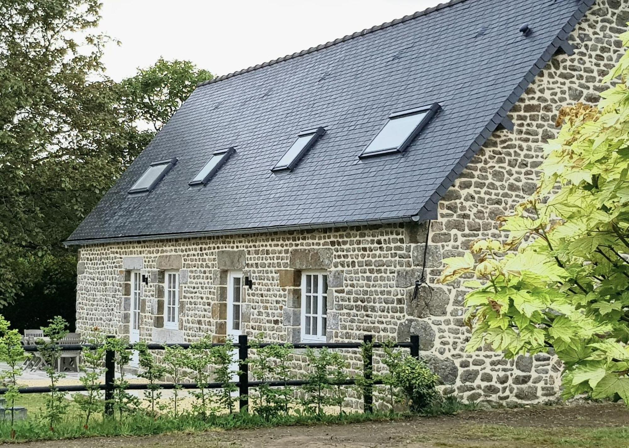 Maison De La Grange, Chaulieu Sourdeval Eksteriør bilde